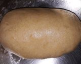 A picture of step 3 of Cheese Paratha.