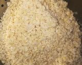 A picture of step 1 of Dahi Bhalla.