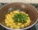 A picture of step 7 of Simple paneer fry.