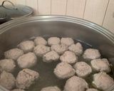 Foto langkah ke 3 dari resep Bakso Indonesian Dish.