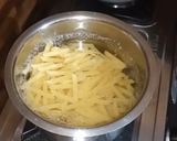 A picture of step 4 of Red Sauce Pasta.