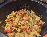 Foto del paso 2 de la receta: Pasta con salsa cremosa de fajitas de pollo