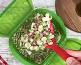 Foto del paso 5 de la receta: Habas con jamón y ajetes en Lékué al microondas
