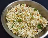 A picture of step 4 of Masala muri.