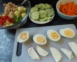 Foto del paso 1 de la receta Ensalada de espinacas, atún, huevo y demás