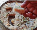खोबरा बर्फी (khobryachi barfi recipe in marathi) रेसिपी स्टेप 3 फोटो 