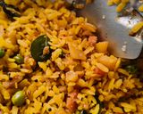 A picture of step 4 of Vegetable Poha with Mangalorean Mixture.