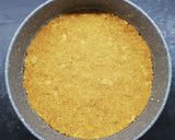 Cukormentes fehércsokis sajttorta, sörös meggyöntettel recept fázis 2 fotója