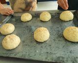 Foto del paso 2 de la receta: Pan de hamburguesa