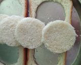 ব্রেড টোস্ট(Bread toast recipe in bengali) রেসিপি ধাপ - 1 ছবি