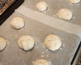 Foto del paso 4 de la receta: Panecillos de la casa al método tradicional 😉