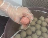 Foto langkah ke 2 dari resep Bakso Sapi kenyal homemade.