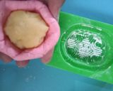 Foto langkah ke 4 dari resep Kue ku / kue thok.