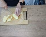 Foto del paso 1 de la receta: Ensalada de patatas, salmón y aguacate