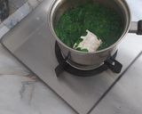 Foto langkah ke 3 dari resep Sayur bening kelor sederhana sat set ala bundanyazz.