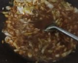 Foto langkah ke 5 dari resep Mie goreng jawa.