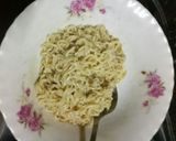 Foto langkah ke 2 dari resep Pangsit Isi Mie (Cone Pangsit).