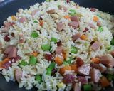 Hình bước làm 3 của món Cơm chiên thập cẩm