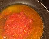 Foto del paso 8 de la receta: Tajín de carne de ternera con gombos y salsa de tomate - Mlokhiya