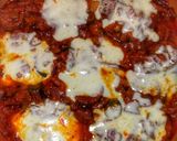 A picture of step 2 of Pepperoni Mozarella Melt.