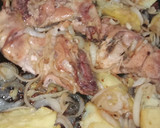 Foto del paso 7 de la receta: Pollo con patatas al horno