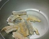 Foto langkah ke 1 dari resep Tumis ikan asin gabus.