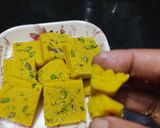 घी मैसूर पाक (ghee mysore pak recipe in Hindi) रेसिपी चरण 7 फोटो