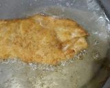 A picture of step 5 of Crispy Panko Chicken Breast😍😋.
