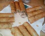 A picture of step 5 of Chicken veg roll.