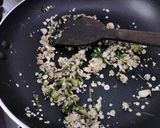 मशरुम ओट्स सूप (Mushroom oats soup recipe in hindi) रेसिपी चरण 3 फोटो