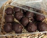 Foto del paso 8 de la receta: Bombones de coco y cobertura de chocolate