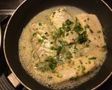 Une image de l'étape 4 de Gambas et dos de cabillaud marinés au gingembre et citron vert.