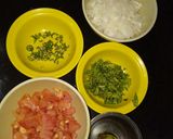 A picture of step 2 of Rava Uttapam.