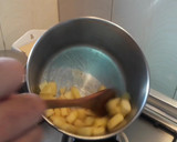 Foto del paso 2 de la receta: Crepes de manzana con miel