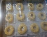 Foto langkah ke 8 dari resep Donat Empuk Seksi Montok 😅.