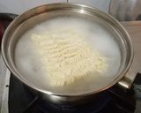 Foto langkah ke 1 dari resep 427. Omelete Mie.