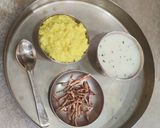 दलीया मूंगदाल की खिचड़ी(daliya moong dal ki khichdi recipe in hindi) रेसिपी चरण 4 फोटो
