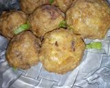 A picture of step 1 of Yam Balls.