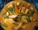 Foto langkah ke 7 dari resep Gai Phad Phet Kra-ti (khas Thailand).