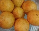 Foto langkah ke 4 dari resep Bola-Bola Ubi Isi Coklat.