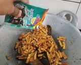 Foto langkah ke 3 dari resep Tempe Orek Kecap Manis.