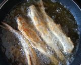 Foto del paso 5 de la receta Bacaladilla rebozada🐟 y ensalada de pimientos🎇