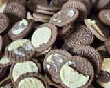 A picture of step 1 of Oreo Biscuit Chocolate Modak.