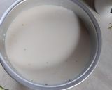 Foto langkah ke 3 dari resep Milky Cheese Mango Jelly.