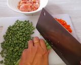 Foto langkah ke 1 dari resep Tumis Sayur Daging Ayam.