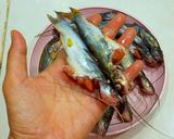Foto langkah ke 1 dari resep Cuma di Sini! Ikan Bumbu Rujak ala Kampung, Pedas dan Segar.