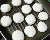 Foto langkah ke 4 dari resep Pempek Panggang (tanpa ikan) isi Ebi Pedas.