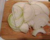 A picture of step 1 of Healthy yogurt gratin!.