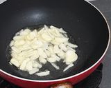 Foto langkah ke 4 dari resep 12. Tumis toge kekian ikan | menu diet | halal food.