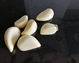 Foto del paso 1 de la receta: Muslitos de pollo rellenos